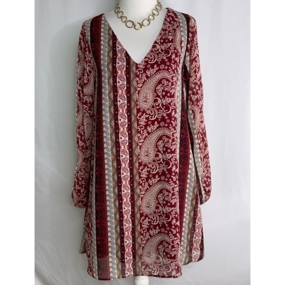 INTU Burgundy Paisley V Neck Long Sleeve Tunic S
